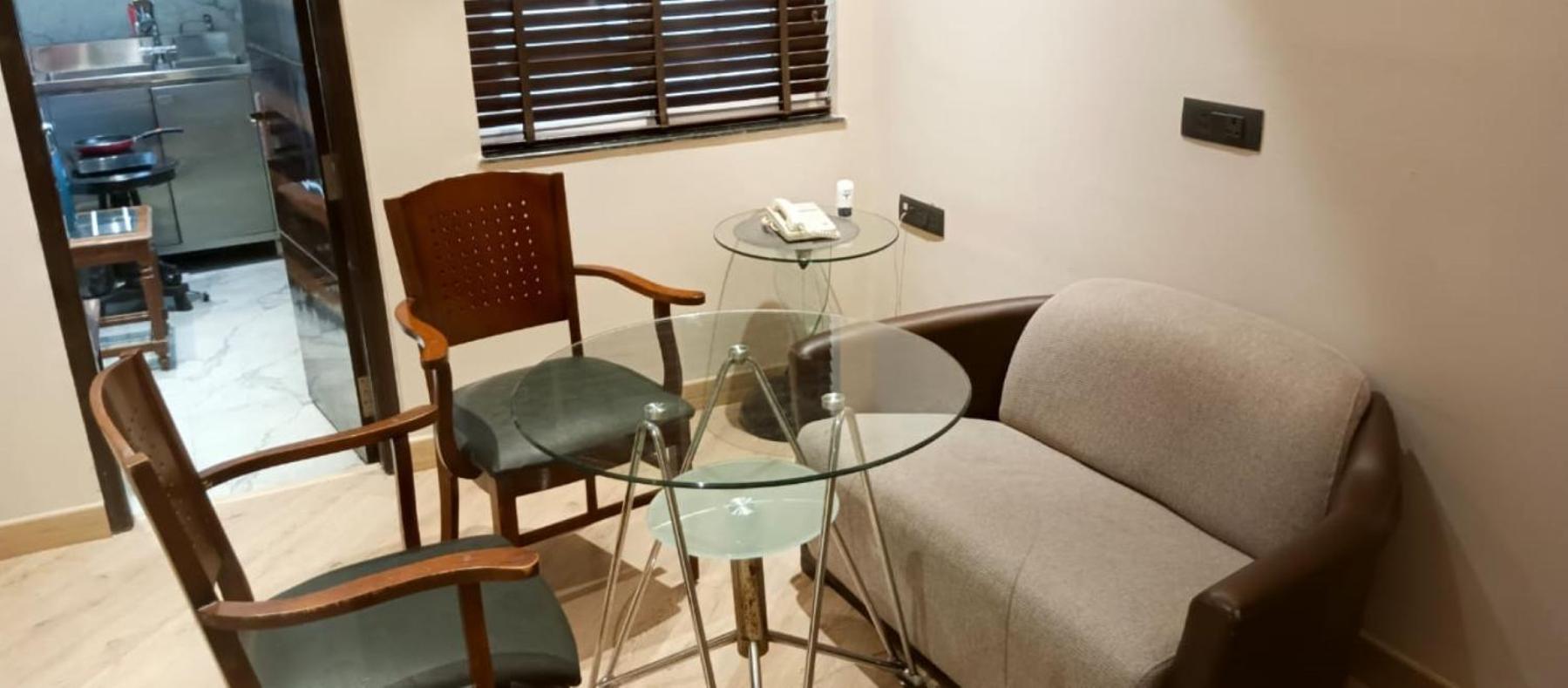 Cosy Grand, Chanakyapuri By The Cosy Hotels New Delhi Exterior photo